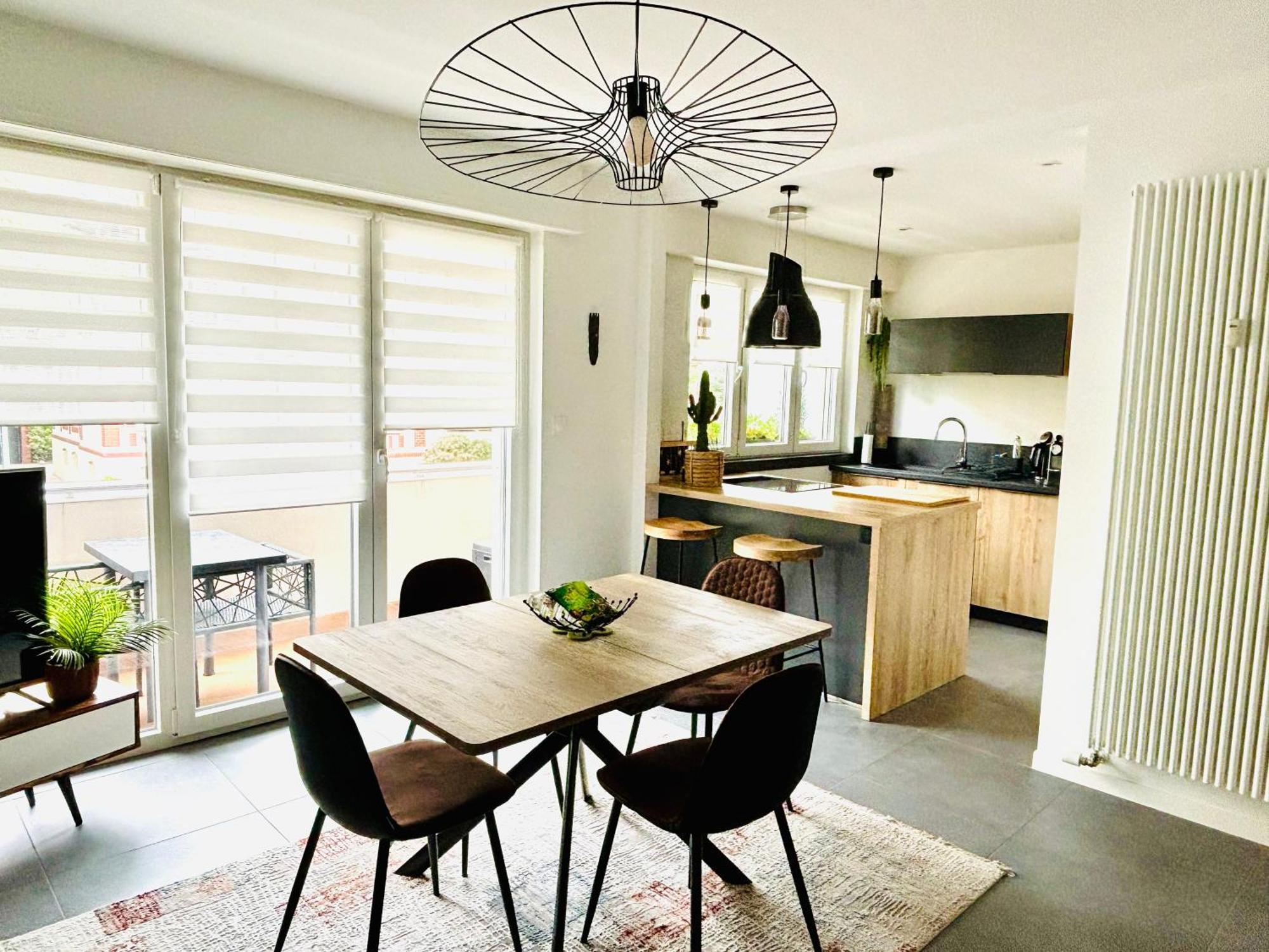 Appartement De Standing Proche Centre Ville Et Gare Mulhouse Eksteriør billede